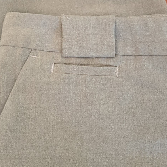 Dress shorts - Picture 5 of 6